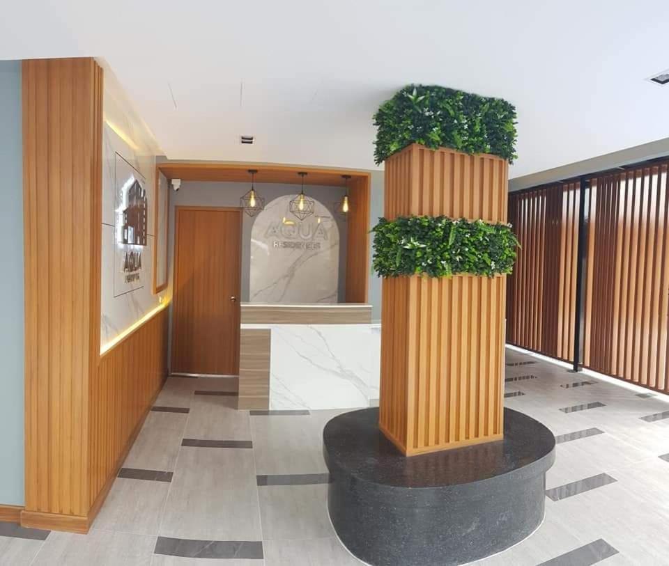 Aqua Residences: New Rooms Near Wutthakat BTS Station Bangkok Exterior photo